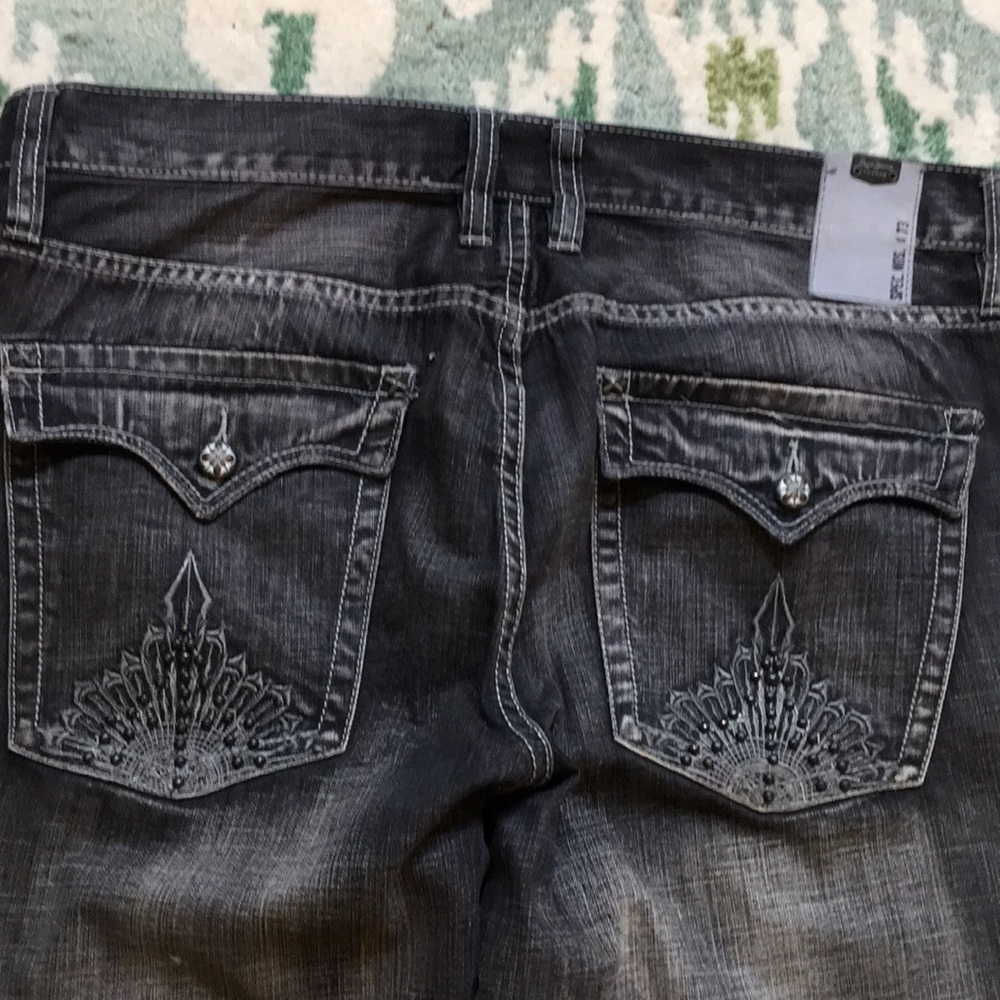Custom Embroidered Jeans - Picture 4 of 11